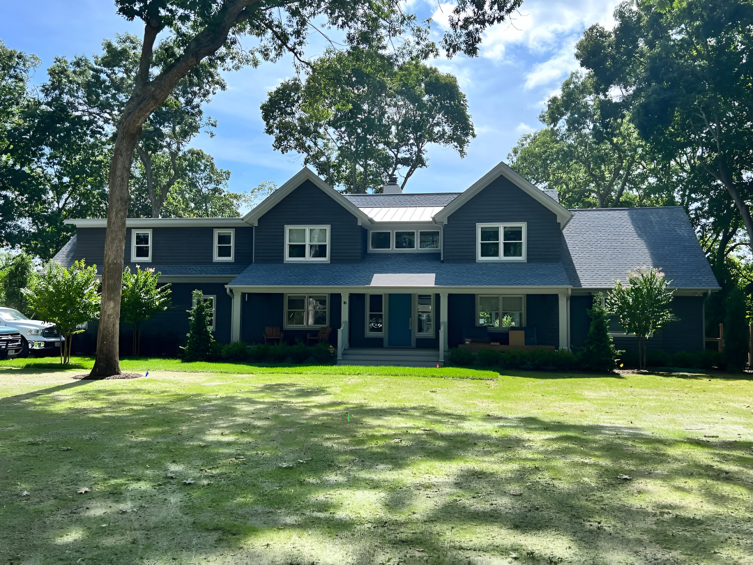 DiNome painters working on a Hamptons property